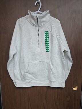 Danskin Size XL Light Grey 1/2 Zip Pullover Sweater